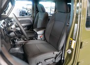 Jeep Gladiator 13
