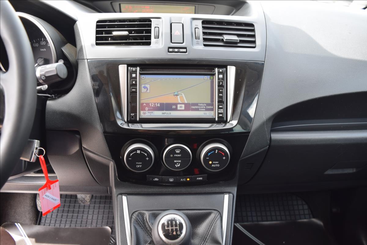 Mazda 5