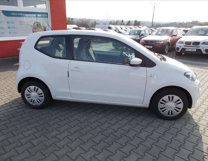 Volkswagen up! 7