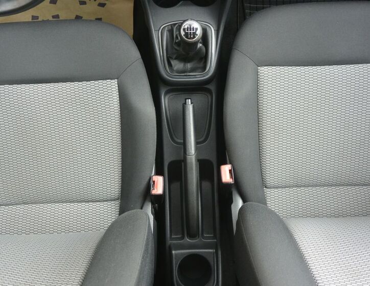 Volkswagen Polo 19