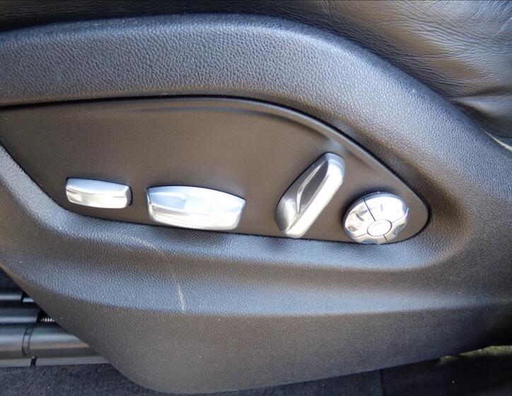 Porsche Cayenne 51