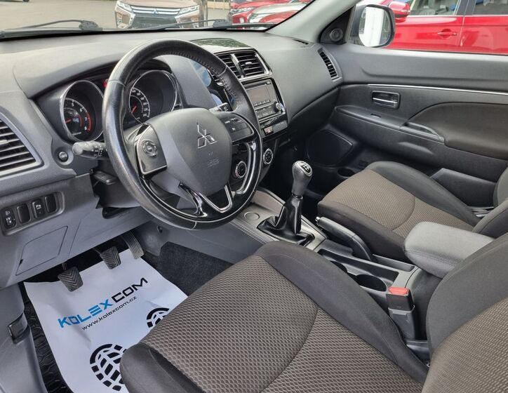 Mitsubishi ASX 9