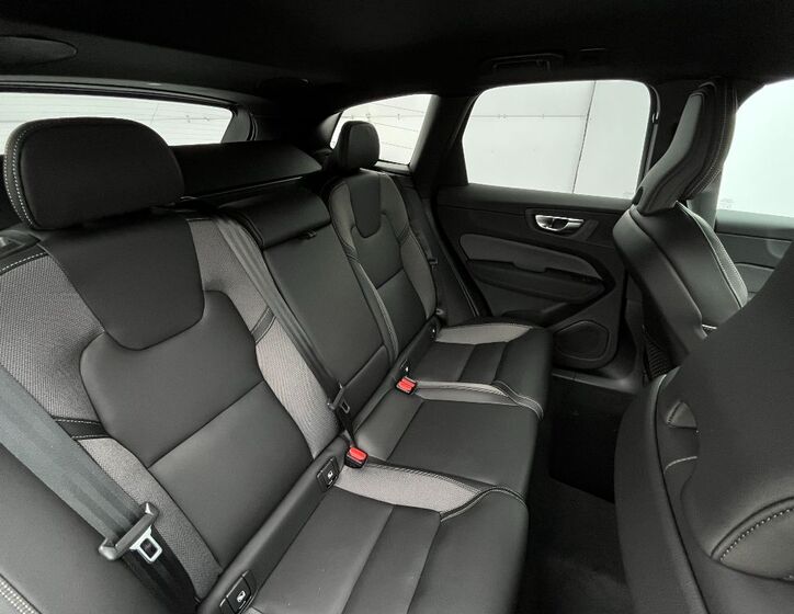 Volvo XC60 11