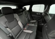 Volvo XC60 11