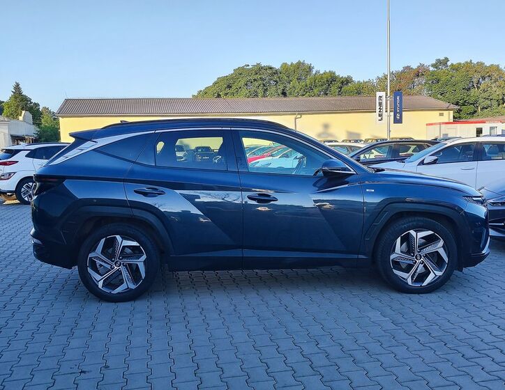 Hyundai Tucson 4