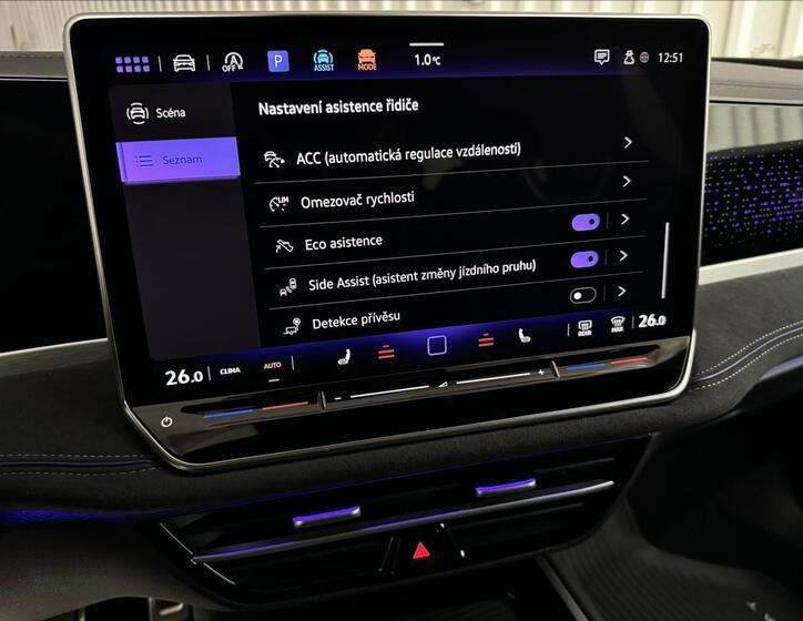 Volkswagen Passat 25
