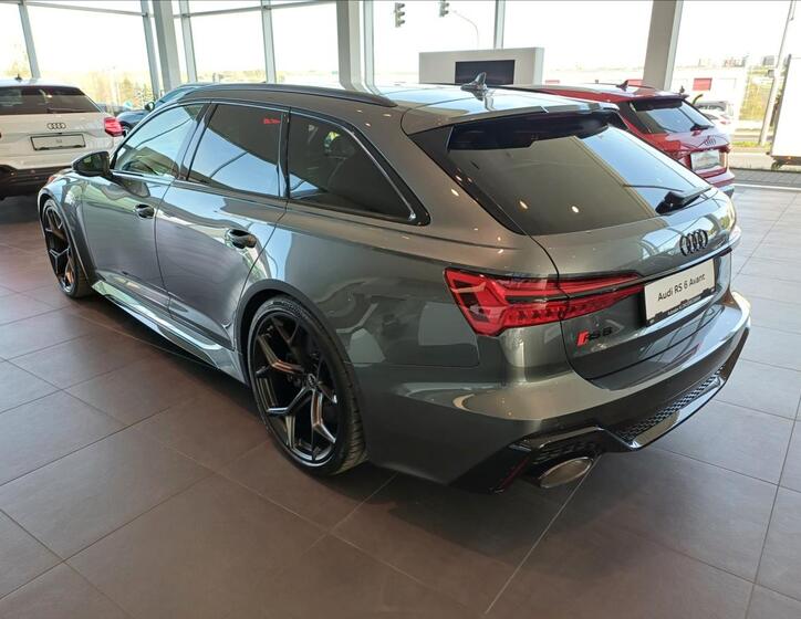 Audi RS 6 7