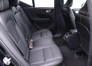 Volvo XC40 12