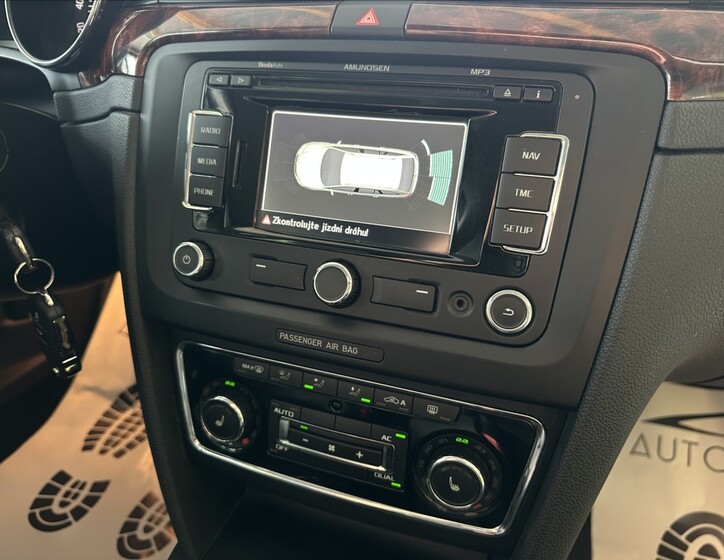 Škoda Superb 12