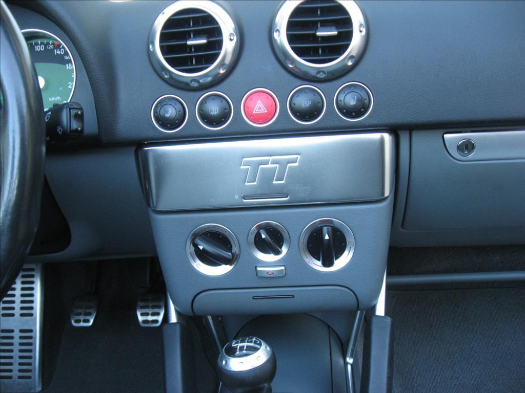 Audi TT 25