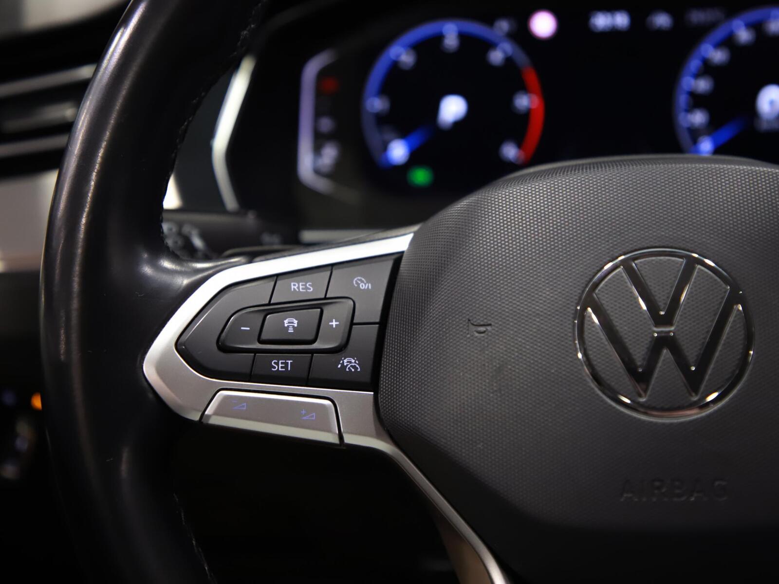 Volkswagen Passat 8
