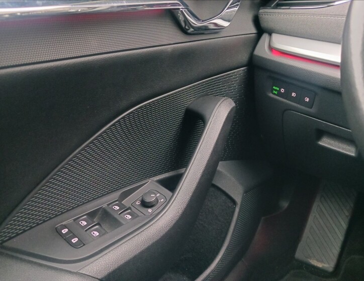 Škoda Octavia 12