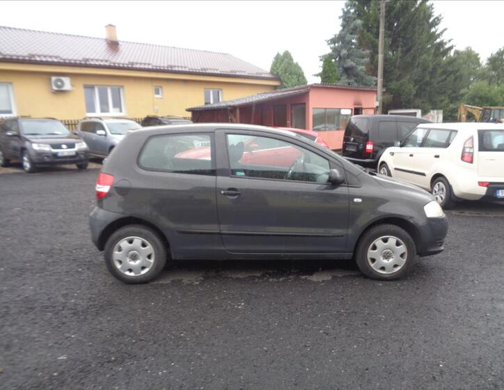 Volkswagen Fox 6