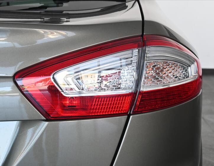 Ford Mondeo 28