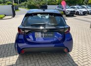 Toyota Yaris 5