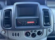 Renault Trafic 10