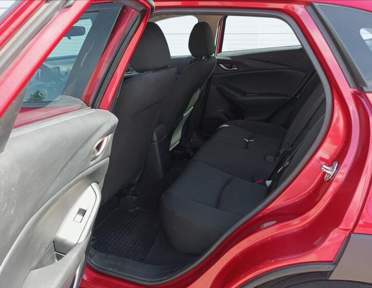 Mazda CX-3 11
