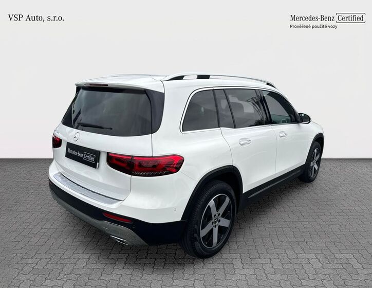 Mercedes-Benz GLB 5