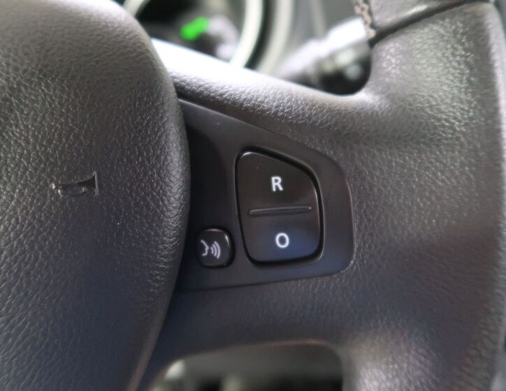 Opel Vivaro 23