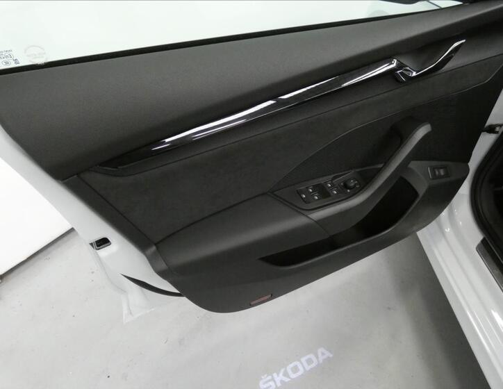 Škoda Octavia 8