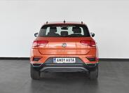 Volkswagen T-Roc 4
