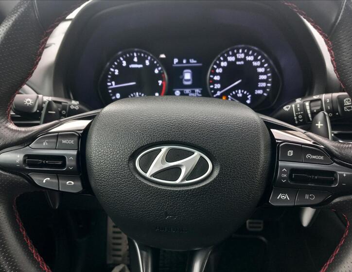 Hyundai i30 10