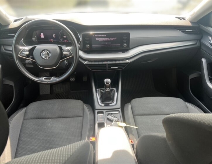 Škoda Octavia 9