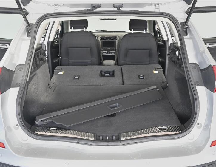 Ford Mondeo 7