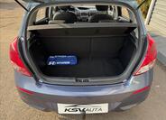 Hyundai i20 10