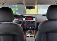 Audi A4 13