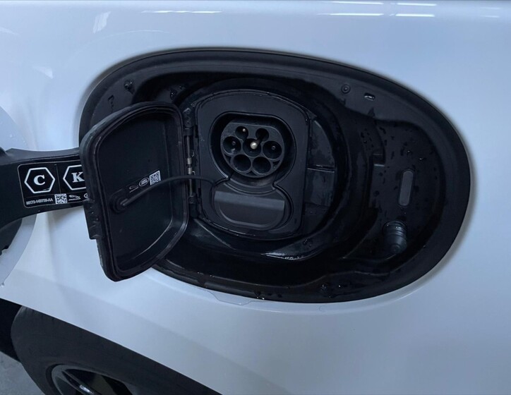 Land Rover Range Rover Velar 28