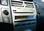 Toyota Yaris 17