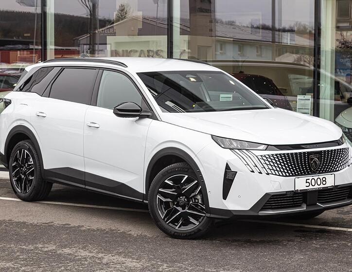Peugeot 5008 4