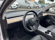 Tesla Model 3 20