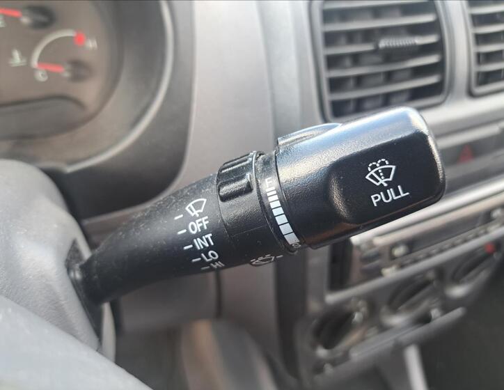 Hyundai Accent 14