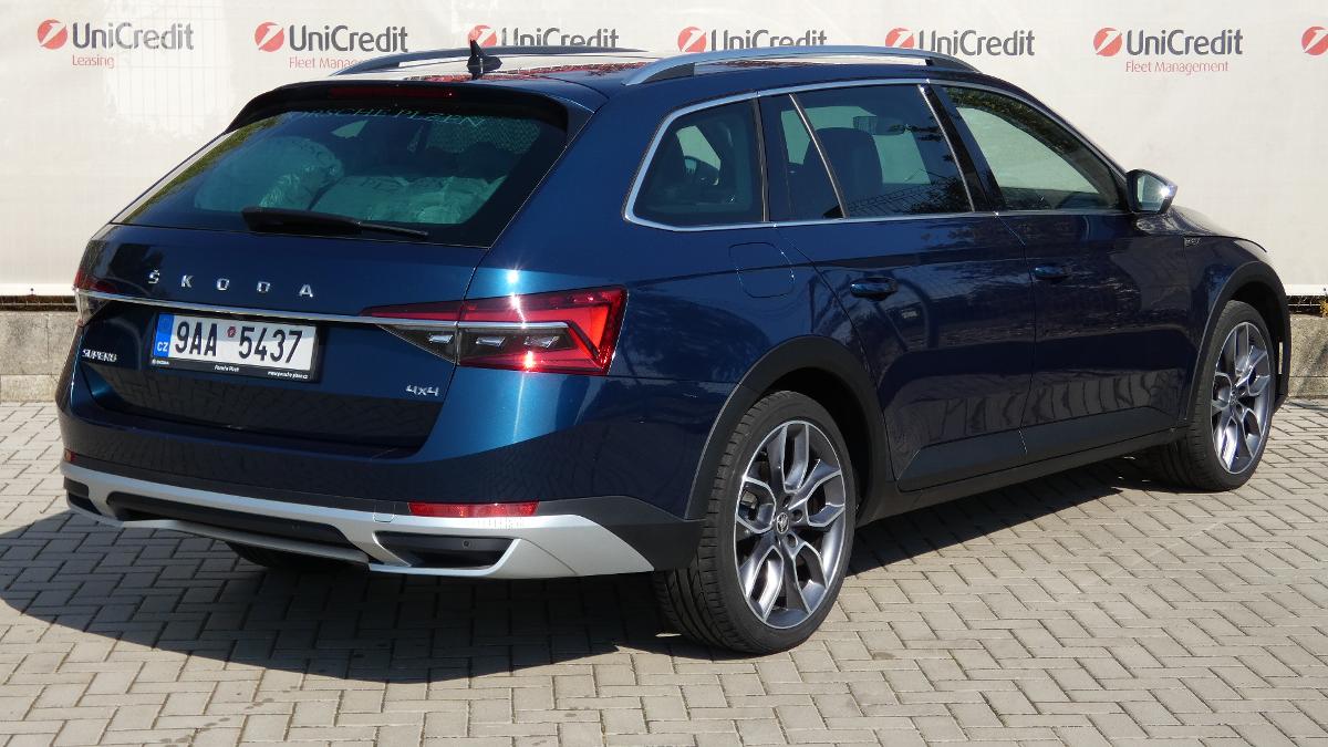 Škoda Superb