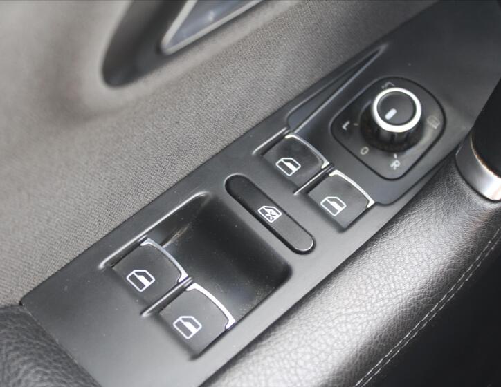 Volkswagen Passat CC 21
