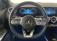Mercedes-Benz GLA 10