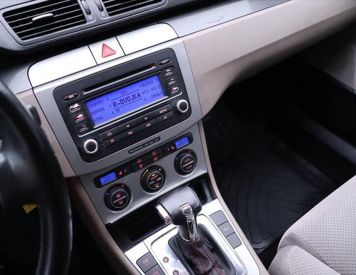 Volkswagen Passat 20