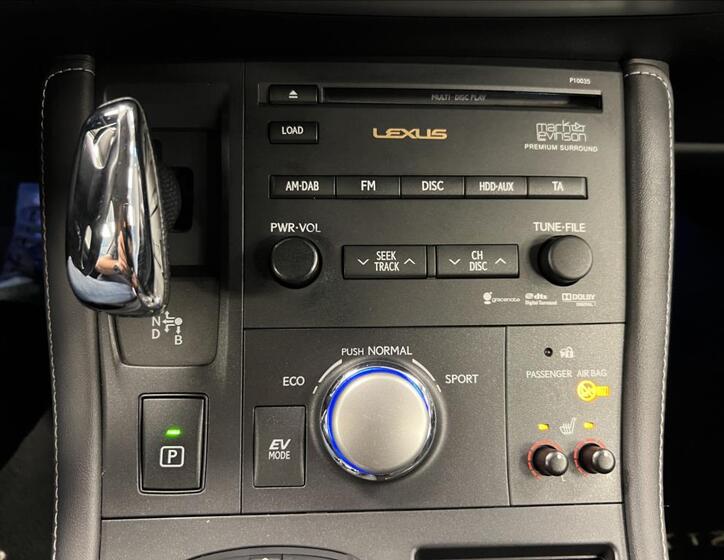 Lexus CT 200h 15