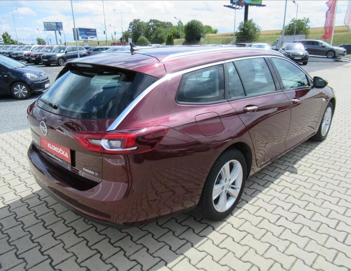 Opel Insignia 5