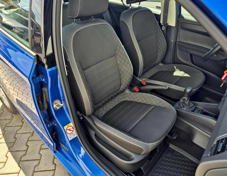 Škoda Fabia 16