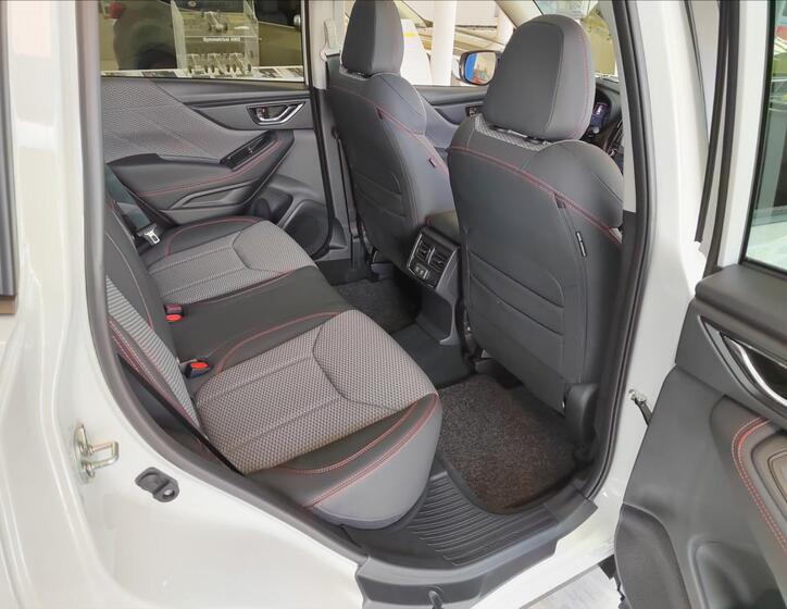 Subaru Forester 14