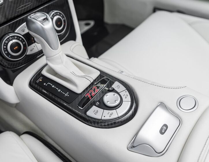 Mercedes-Benz SLR 16