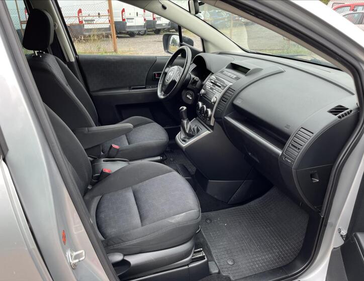 Mazda 5 10