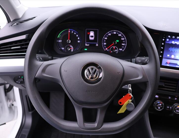 Volkswagen Bora 19