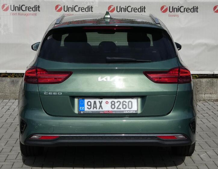 KIA Ceed 4