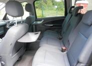 Ford Galaxy 17