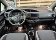Toyota Yaris 5