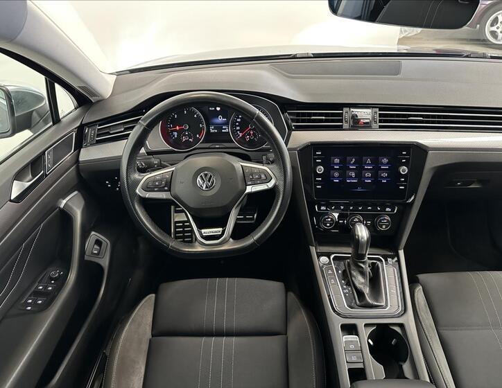 Volkswagen Passat 5
